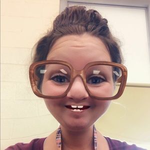 Meet your Posher, Lindsay